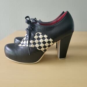 Lola Ramona Angie P black/cream size 40 us 10 wedge heels